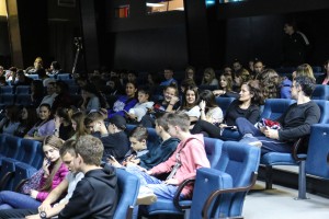 Projekcija dokumentarnog filma „Povezivanje tačkica“ o mentalnom zdravlju mladih