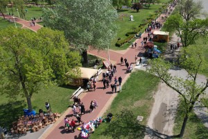 Prvomajski uranak 2022. uz obalu Palićkog jezera (iz ptičje perspektive)