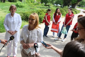 Crveni krst Subotica daruje bebe rođene na 8. maj