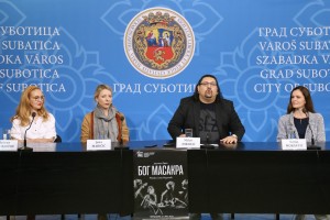 Najava predstave "Bog masakra" Drame na srpskom jeziku