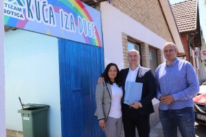 Sekretar Ivanišević u poseti udruženju "Autizam"