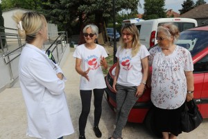 Donacija garderobe i igračaka udruženja "Za Suboticu svim srcem" Domu "Kolevka"