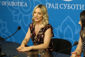 Najava koncerta Tijane Bogićević na Letnjoj pozornici