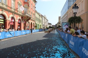 5. Subotički polumaraton - finišeri na ciljnoj rampi