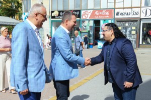 Predsednik pokrajinske Vlade Mirović u obilasku Narodnog pozorišta