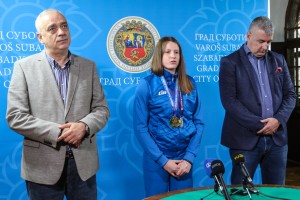 Prijem gradonačelnika Bakića za delegaciju Ženskog odbojkaškog kluba "Spartak"