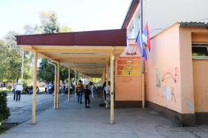 Polaganje venaca kod postamenta Jovanu Mikiću Spartaku