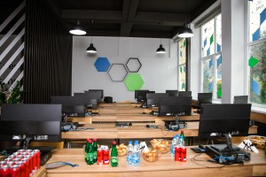 Učionica na VTŠ opremljena od strane "ErdSofta" i "Sonrisa"