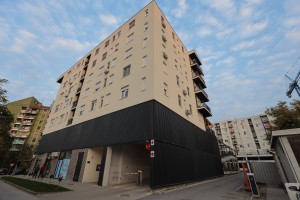 Studio "Fit line body space"