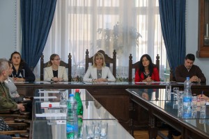 Sastanak na temu projekta „Od neplaćenog do vidljivog i plaćenog ženskog rada“