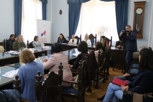 Sastanak na temu projekta „Od neplaćenog do vidljivog i plaćenog ženskog rada“