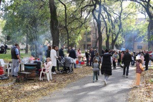 VII humanitarni bazar i kuvanje kotlića