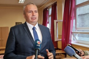 Podela udžbenika učenicima nižih razreda iz Romske zajednice