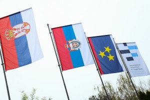 Dodela nagrada brucošima koji su učestvovali u nagradnoj igri "Slogan"