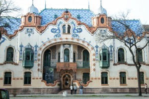 "Jesenja rapsodija" - Izložba umetničkih radova korisnika subotičkog Gerontološkog centra