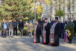 Polaganje venaca na Puškinovom trgu povodom Dana oslobođenja Subotice
