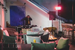 After work party na krovu