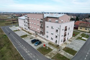 Uručenje ključeva od 44 stana za izbegličke porodice iz BiH i Hrvatske