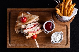 Restoran "Paligo Palata" - ponuda hrane i poslastica