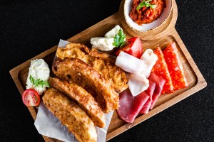 Restoran "Paligo Palata" - ponuda hrane i poslastica