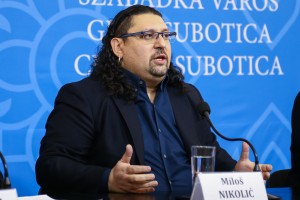 Najava premijere Drame na mađarskom jeziku "Otelo"