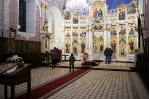 Paljenje badnjaka na Trgu