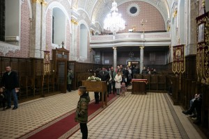 Paljenje badnjaka na Trgu