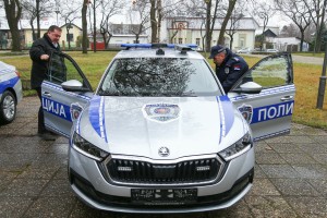Predaja obeleženih vozila za potrebe saobraćajne policije