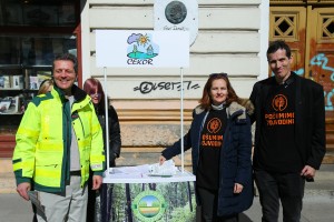 Potpisivanje peticije u cilju pošumljavanja Vojvodine