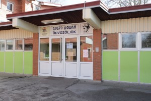 Obilazak škole "Miroslav Antić" povodom zamene prozora