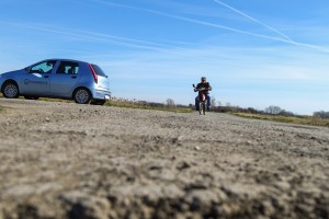 Problemi sa asfaltom u Ulici muškatla