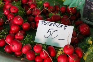 Obilazak ponuđača robe na Mlečnoj pijaci