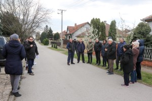 Problemi stanovnika Tuzlanske ulice sa prugom