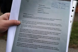 Problemi stanovnika Tuzlanske ulice sa prugom