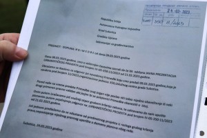 Problemi stanovnika Tuzlanske ulice sa prugom