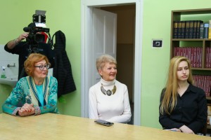 Uručenje novčane donacije Kola srpskih sestara učeniku Tehničke škole