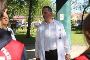 Darivanje beba rođenih na dan Crvenog krsta