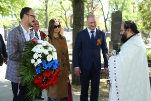 Dan pobede nad fašizmom - polaganje venaca u Dudovoj šumi