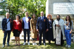 Dan pobede nad fašizmom - polaganje venaca u Dudovoj šumi