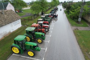 Protestna vožnja poljoprivrednika od Hipodroma do Gradske kuće