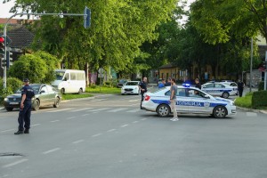 Na uviđaju pucnjave na pešačkom prelazu raskrsnice ulica Maksima Gorkog i Matije Gupca