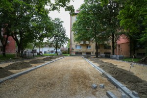 Obilazak radova na uređenju parking prostora na Teslinom naselju