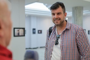 Otvaranje izložbe "Iza kulisa Festivala evropskog filma Palić: Vizuelna priča kroz objektiv" autora Damira Vujkovića