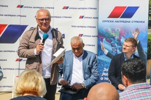 Goran Vesić i Stevan Bakić sa Bajmočanima