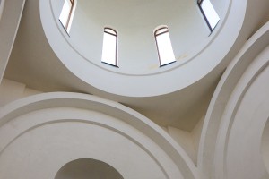 Osvećenje i podizanje krstova na Pravoslavni hram u Novom Žedniku