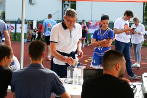 Trojka iz bloka - humanitarni turnir u brzom šutiranju trojki