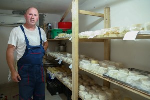 Proizvođači sira od kozjeg mleka