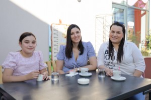 "Family centar" - igraonica, picerija i poslastičarnica