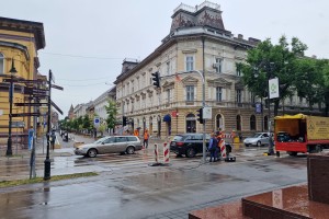 Postavljanje semafora kod pešačkog prelaza između Korzoa i Sokolskog doma
