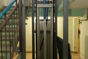 Stanarska inicijativa za ugradnju lifta u stariju zgradu